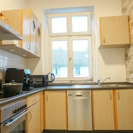 In - Charmante 3-zimmer-oase Mit Kamin Und Badewanne Apartmán