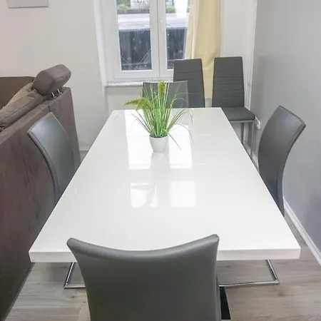 In - Charmante 3-zimmer-oase Mit Kamin Und Badewanne Apartmán *