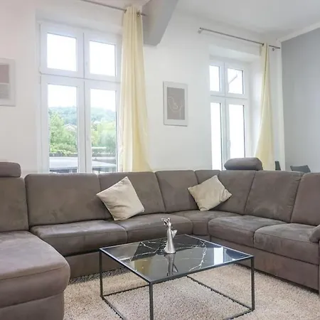 In - Charmante 3-zimmer-oase Mit Kamin Und Badewanne Wuppertal