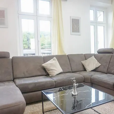 In - Charmante 3-zimmer-oase Mit Kamin Und Badewanne Apartmán
